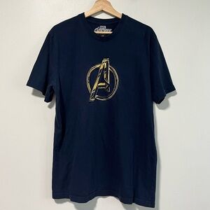 Marvel Avengers Black Gold Logo Graphic T-Shirt Men’s Large Cotton